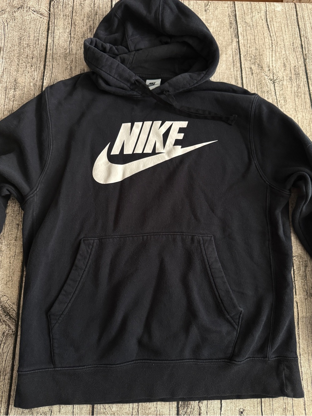 Men’s Nike Fleece Hoodie - Size M